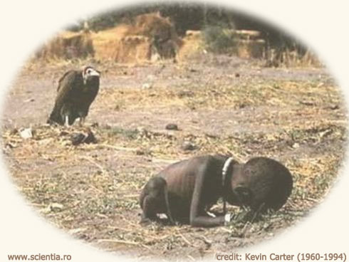 Fata odihnindu-se din Sudan Fata odihnindu-se din Sudan