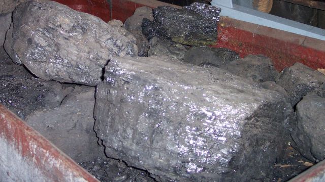 Cărbuni Cărbuni